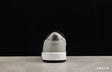 Hyperoad Jordan (2024) Low OG Shadow 1 0628